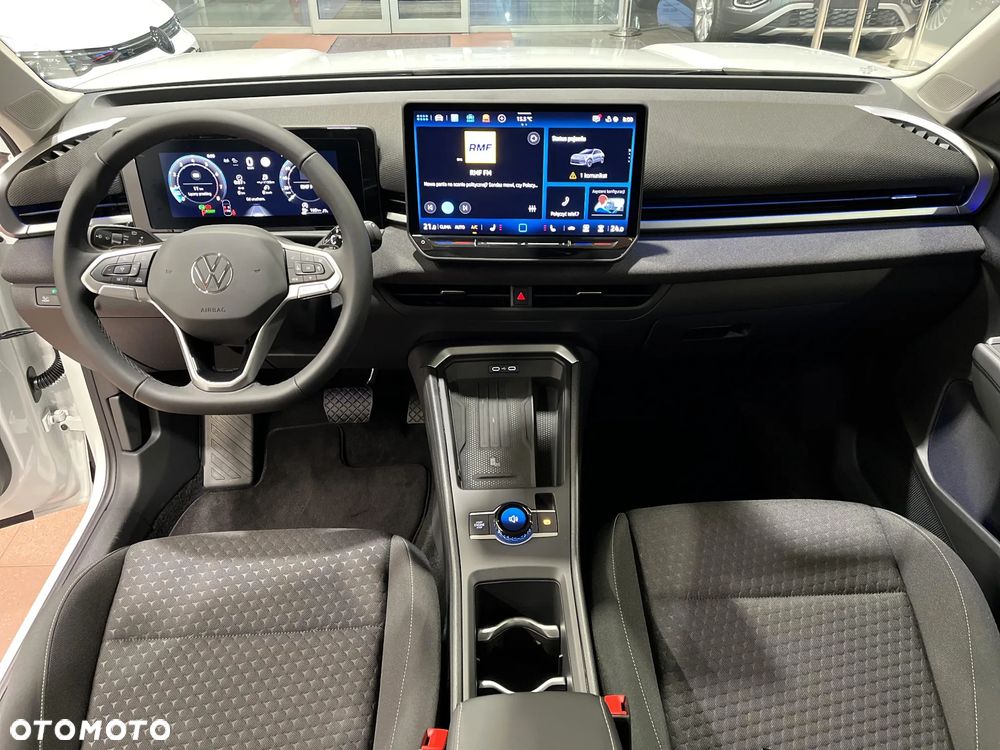 Volkswagen T-Roc 1.5 eTSI Life DSG - 25