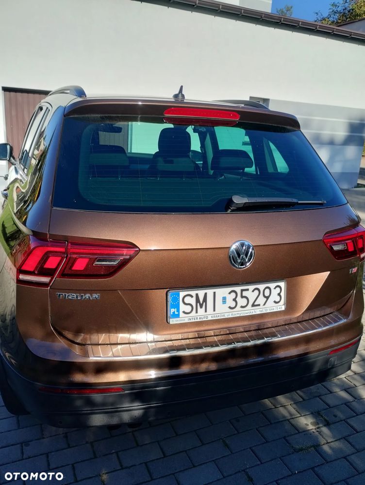 Volkswagen Tiguan - 4