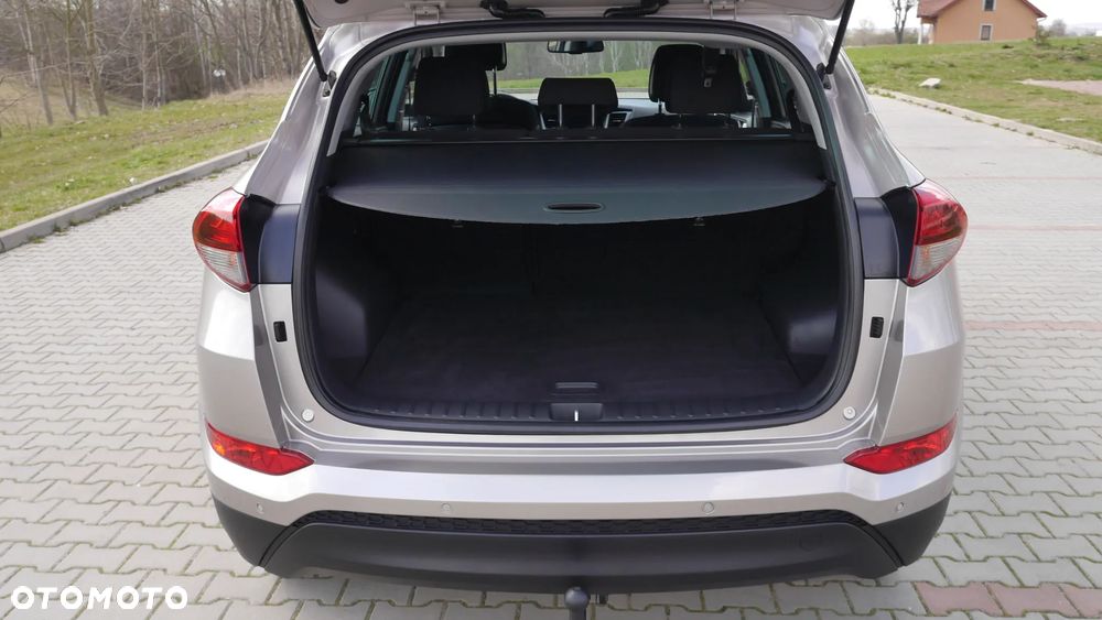 Hyundai Tucson blue 1.7 CRDi 2WD Style - 34