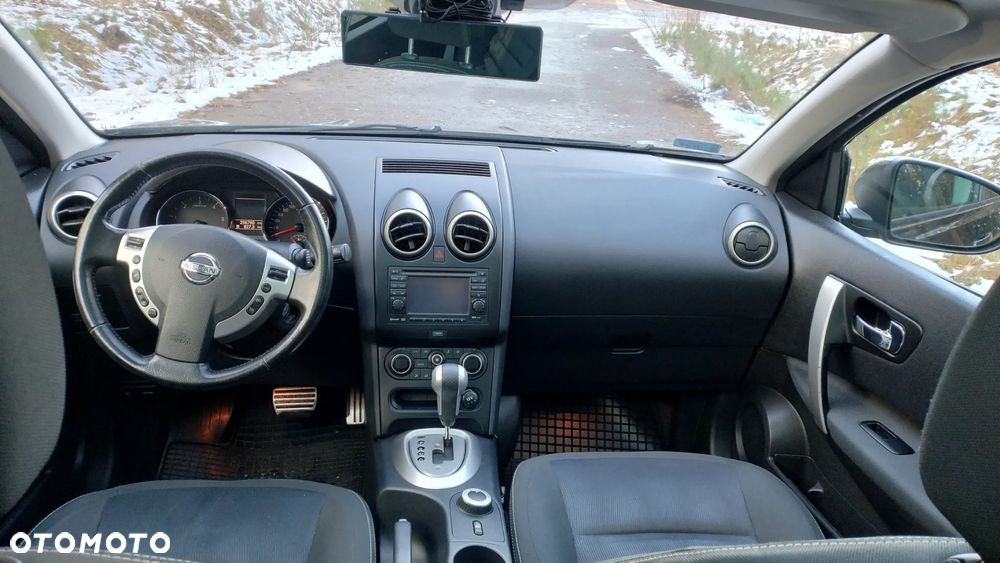 Nissan Qashqai 2.0 dCi 4x4 Tekna Premium - 17