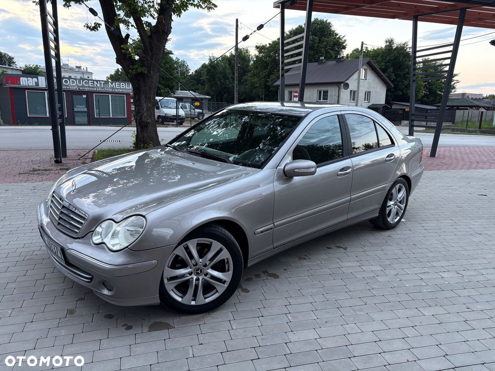 Mercedes-Benz Klasa C 200 CDI Avantgarde - 2