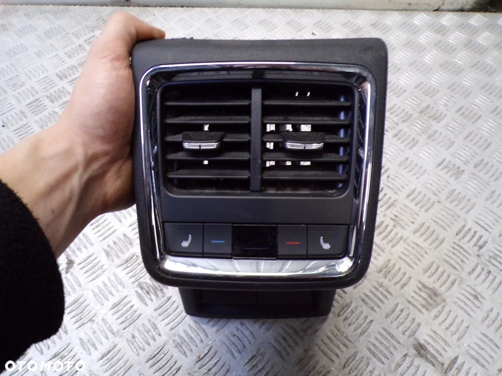 TUNEL PANEL USB KRATKA OSŁONA TUNELU TYŁ SKODA ENYAQ IV - 5