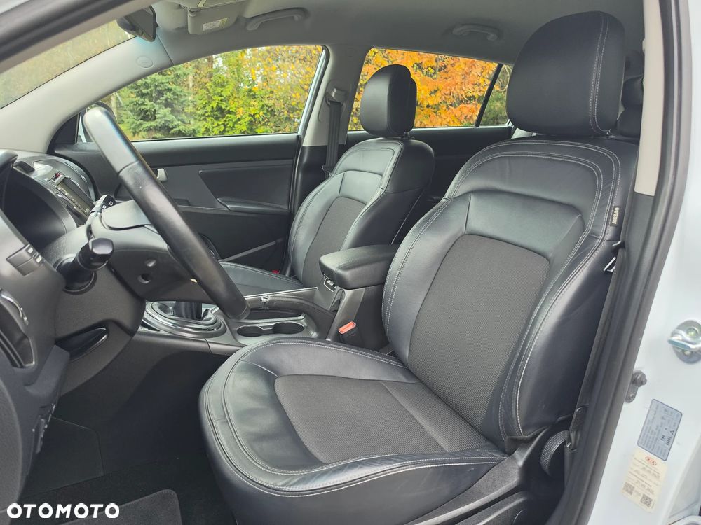 Kia Sportage 2.0 CVVT 4WD Fifa World Cup Edition - 25