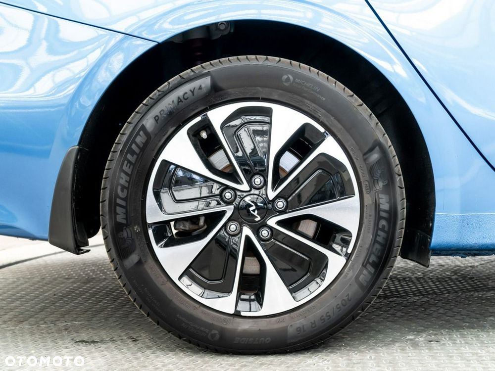 Kia Ceed 1.6 GDI PHEV L DCT - 13