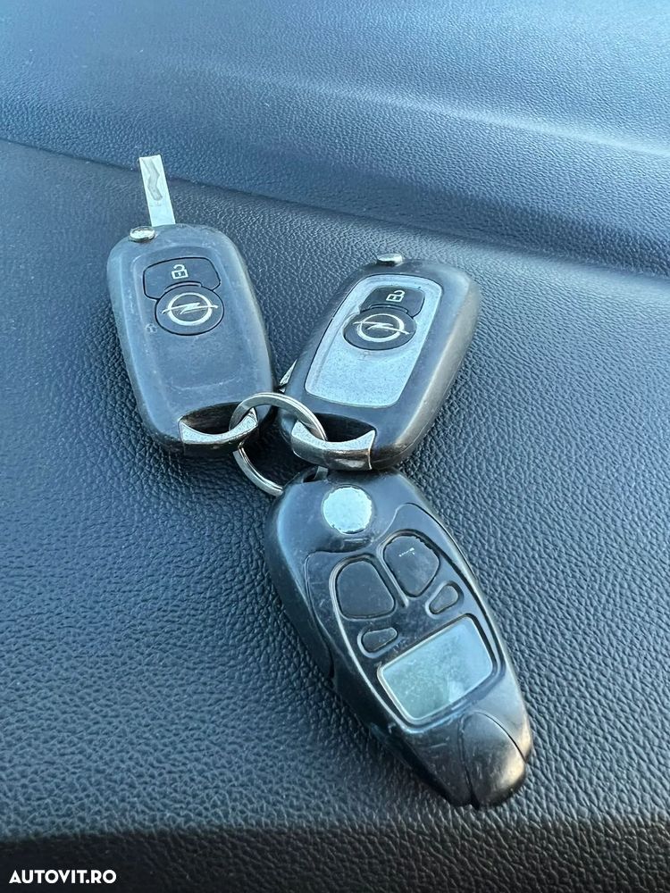 Opel Astra 1.6 D (CDTI) Start/Stop Sports Tourer Innovation - 8