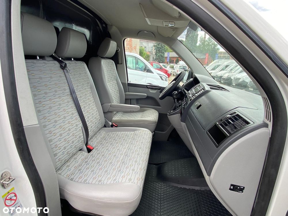 Volkswagen TRANSPORTER - 16