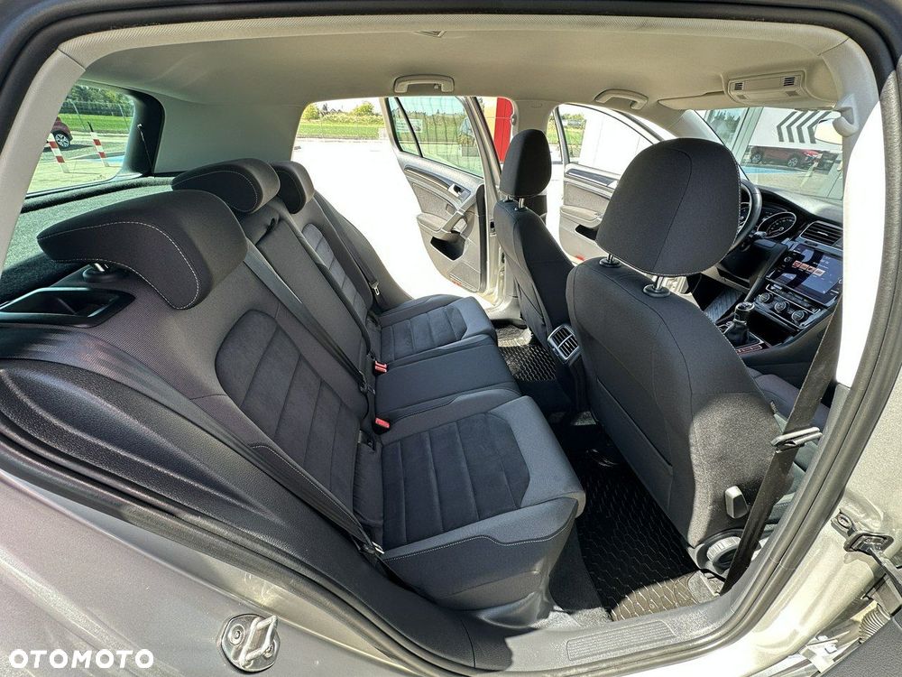 Volkswagen Golf 1.4 TSI BMT Highline - 15