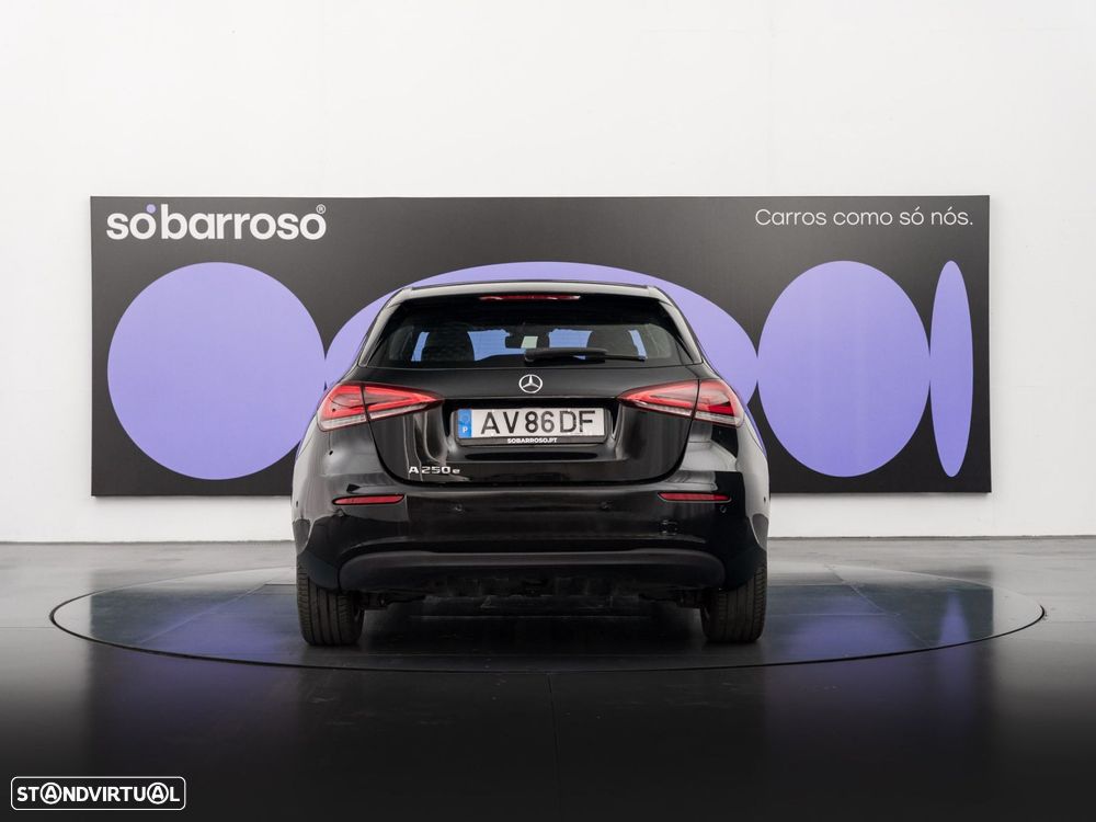 Mercedes-Benz A 250 e Style Plus - 5
