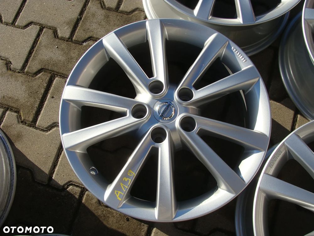 a139 5x114,3 Nissan X-Trail Qashqai Juke Leaf Quest Maxima 7jX17 - 3