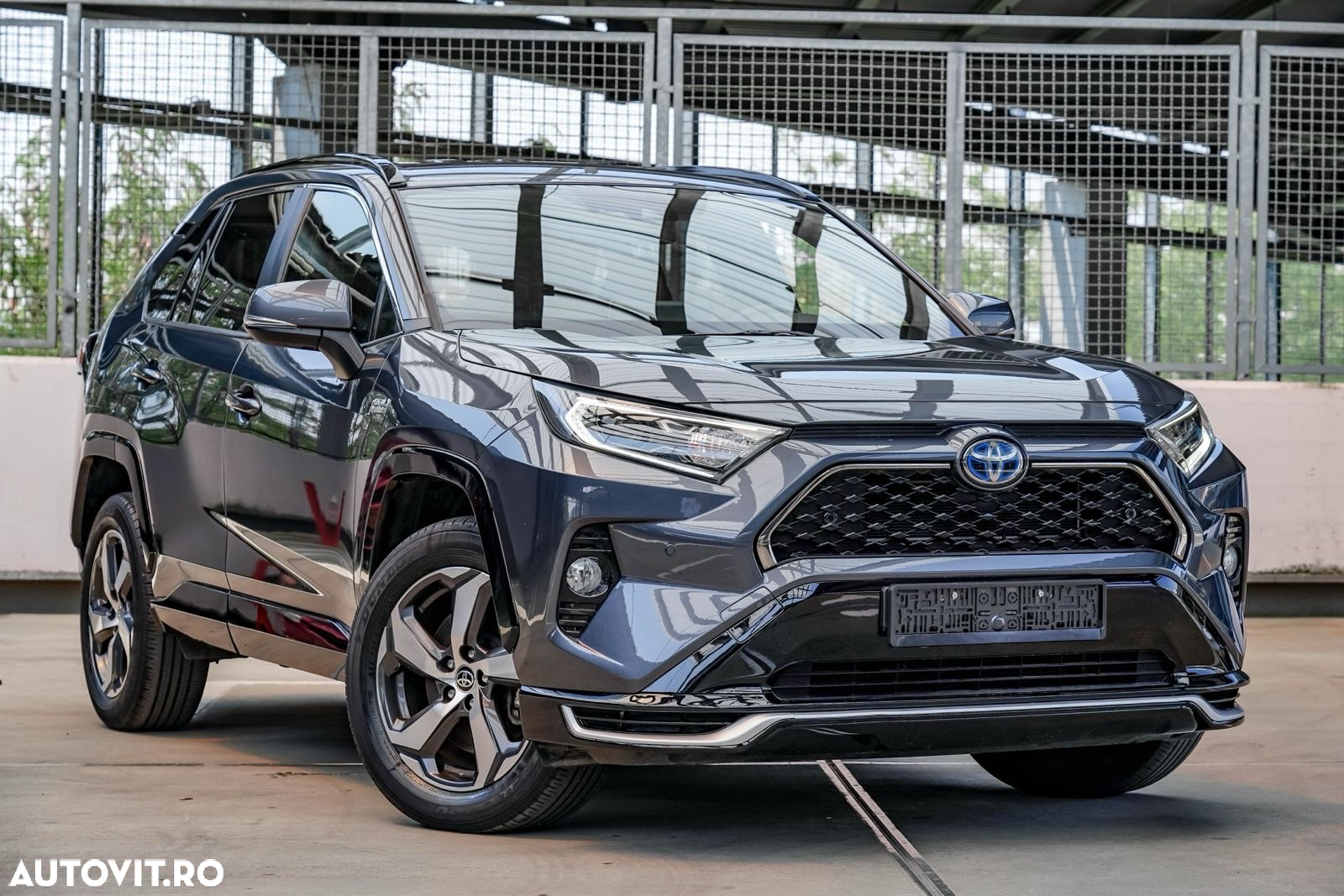 Toyota RAV4 Plug-in-Hybrid - 11
