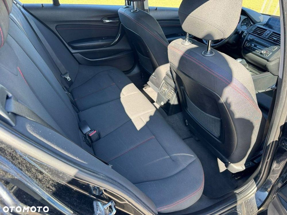 BMW Seria 1 118d Sport Line - 26
