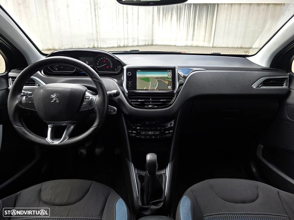Peugeot 208 1.6 e-HDi Allure - 38