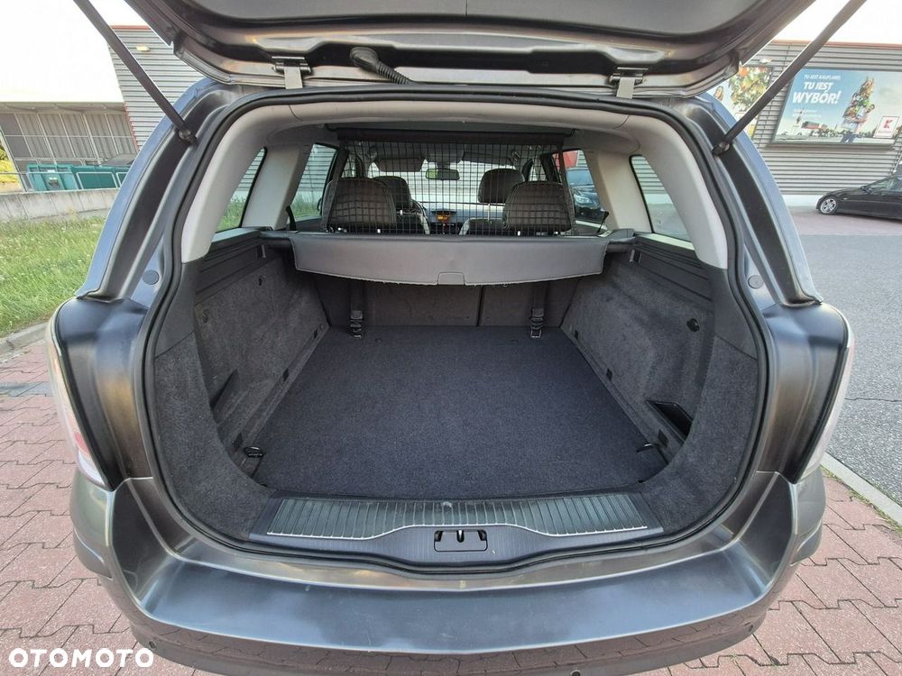 Opel Astra 1.6 ENERGY - 39