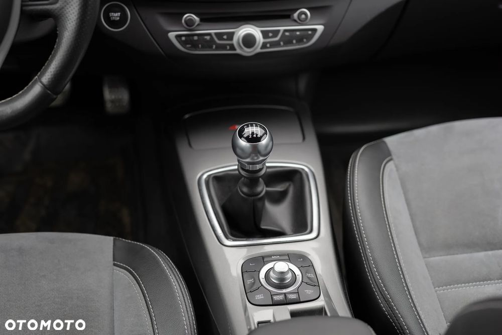 Renault Laguna 2.0 dCi Initiale - 24