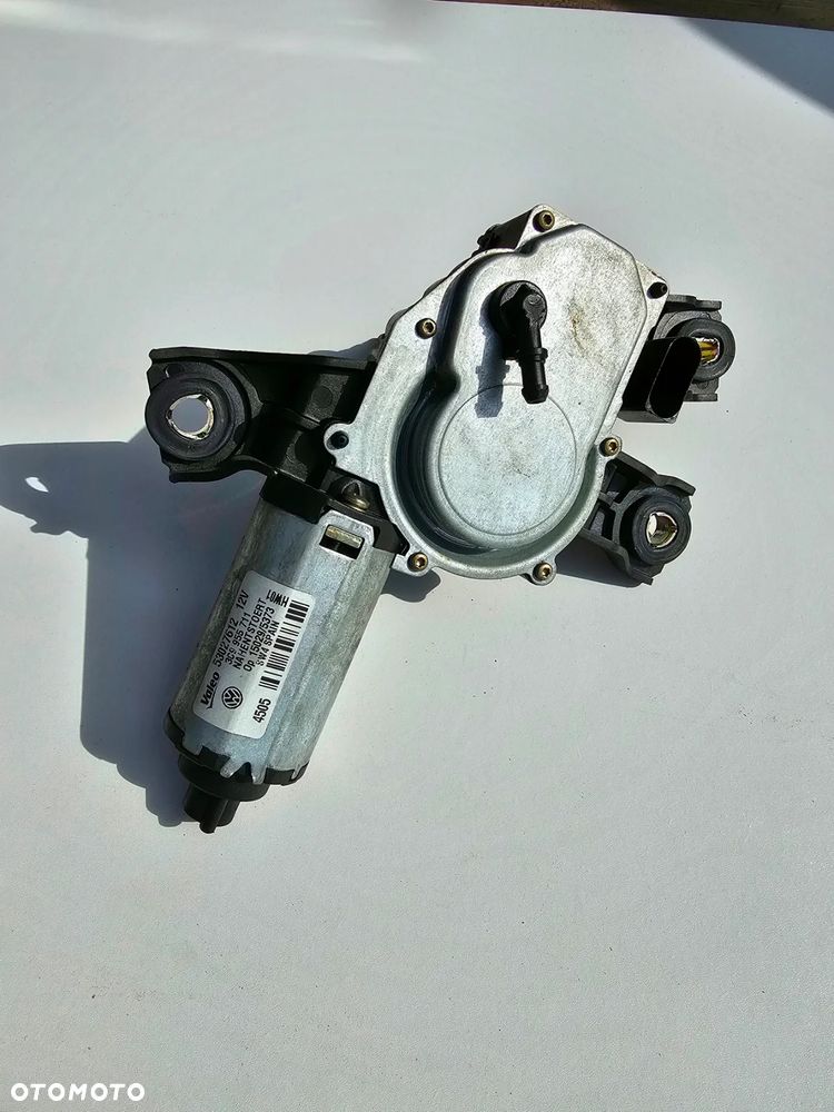 Silniczek wycieraczek tył 3C9955711 - 2