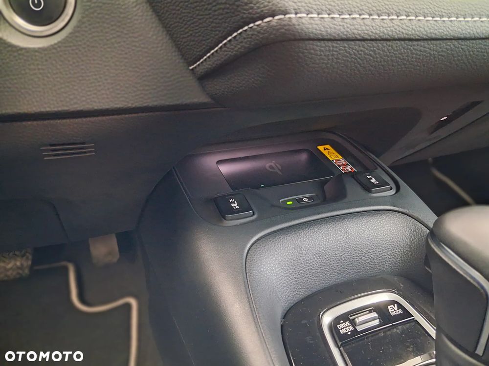 Toyota Corolla 1.8 Hybrid Style - 16