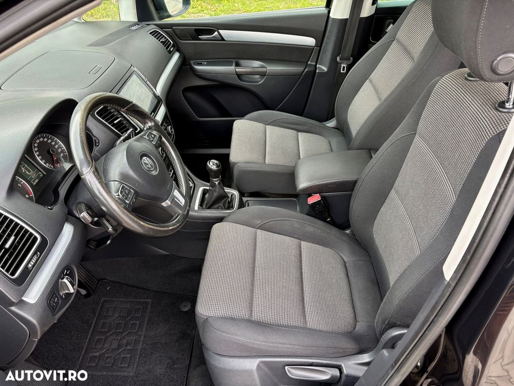 Volkswagen Sharan 2.0 TDI 4MOTION Blue Motion Style - 4