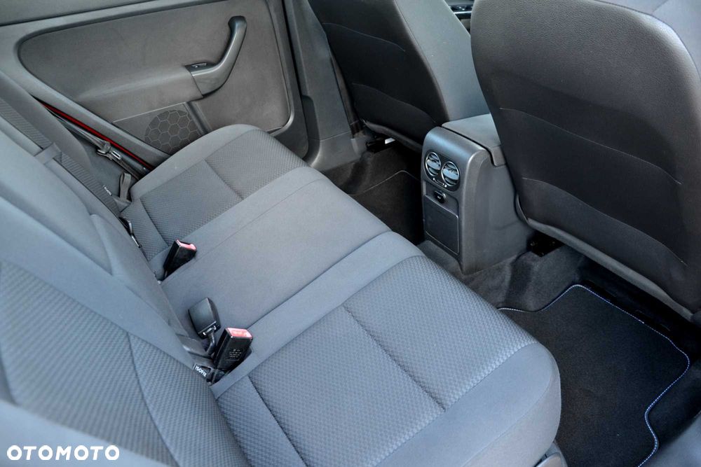 Volkswagen Golf Plus - 7