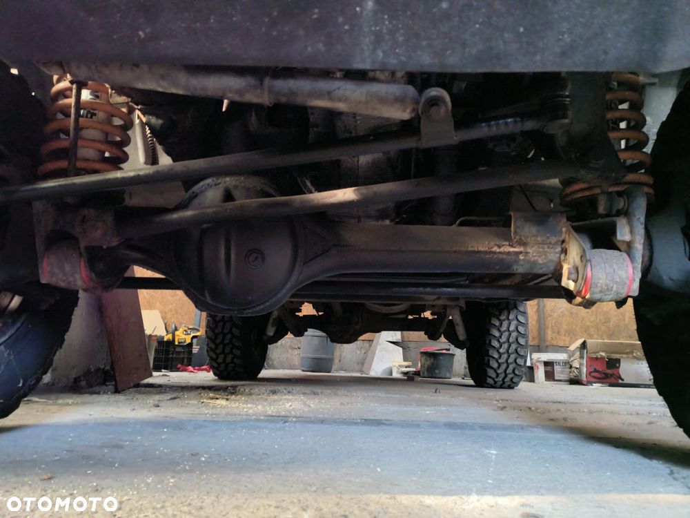 Land Rover Discovery - 6