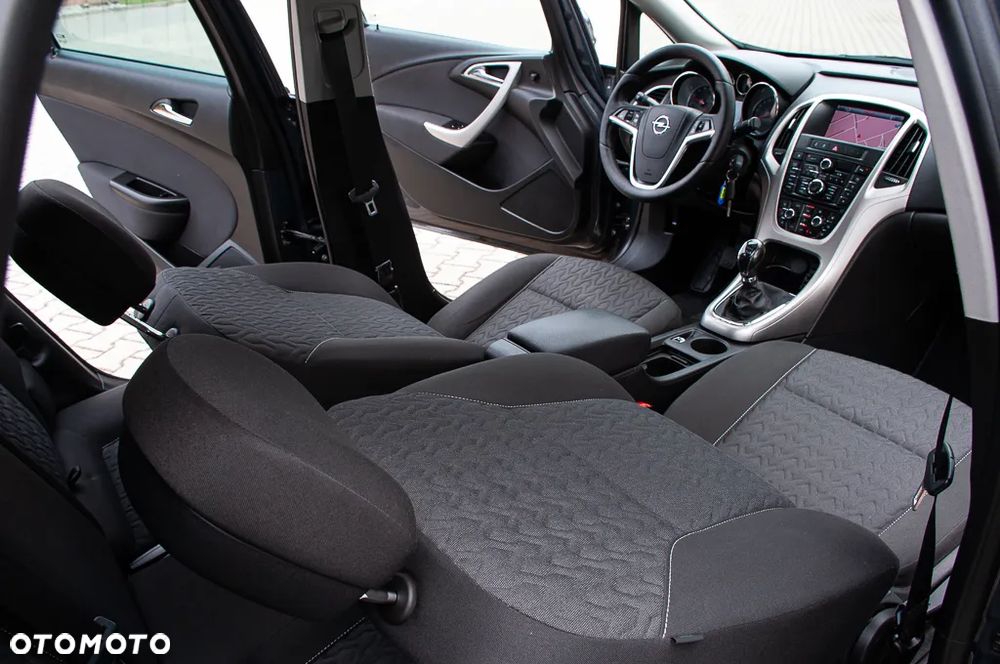 Opel Astra 1.4 Turbo Active - 25