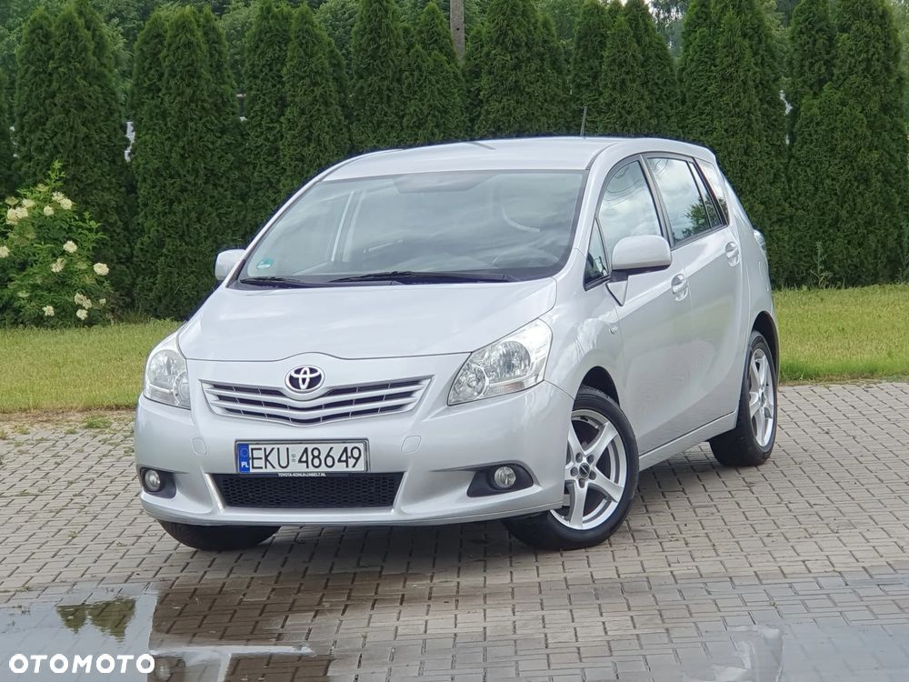 Toyota Verso - 18