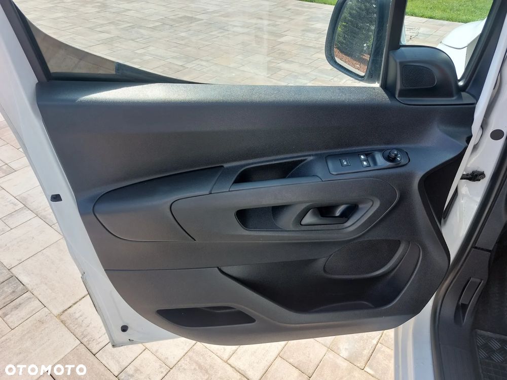 Opel Combo Life 1.5 CDTI Enjoy S&S - 10