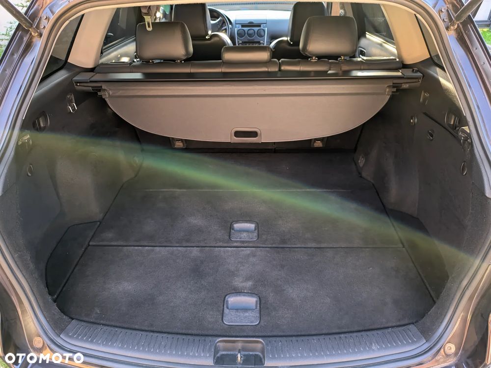 Mazda 6 2.3 Active + - 19