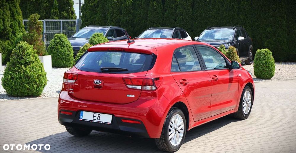 Kia Rio - 6
