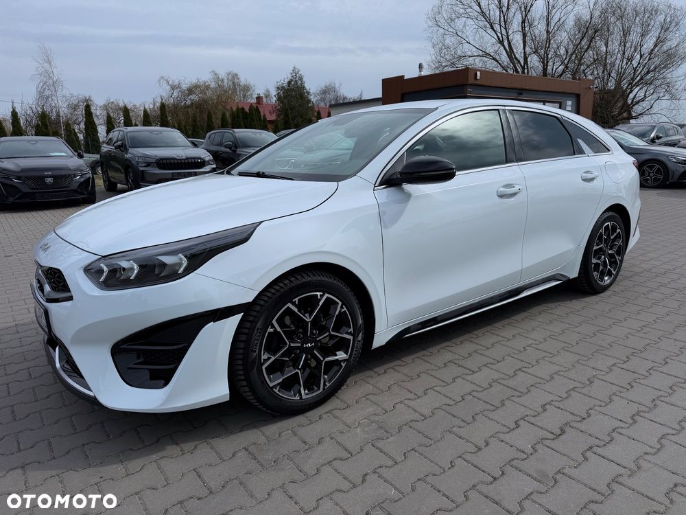 Kia ProCeed 1.5 T-GDI DCT7 OPF GT LINE - 37