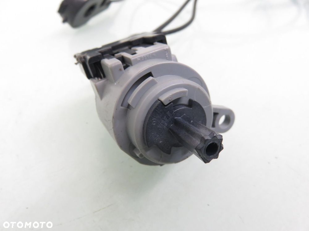 LINKI PANELU NAWIEWU FORD FOCUS MK1 I 98AB11503AH 98AB11504AH - 3