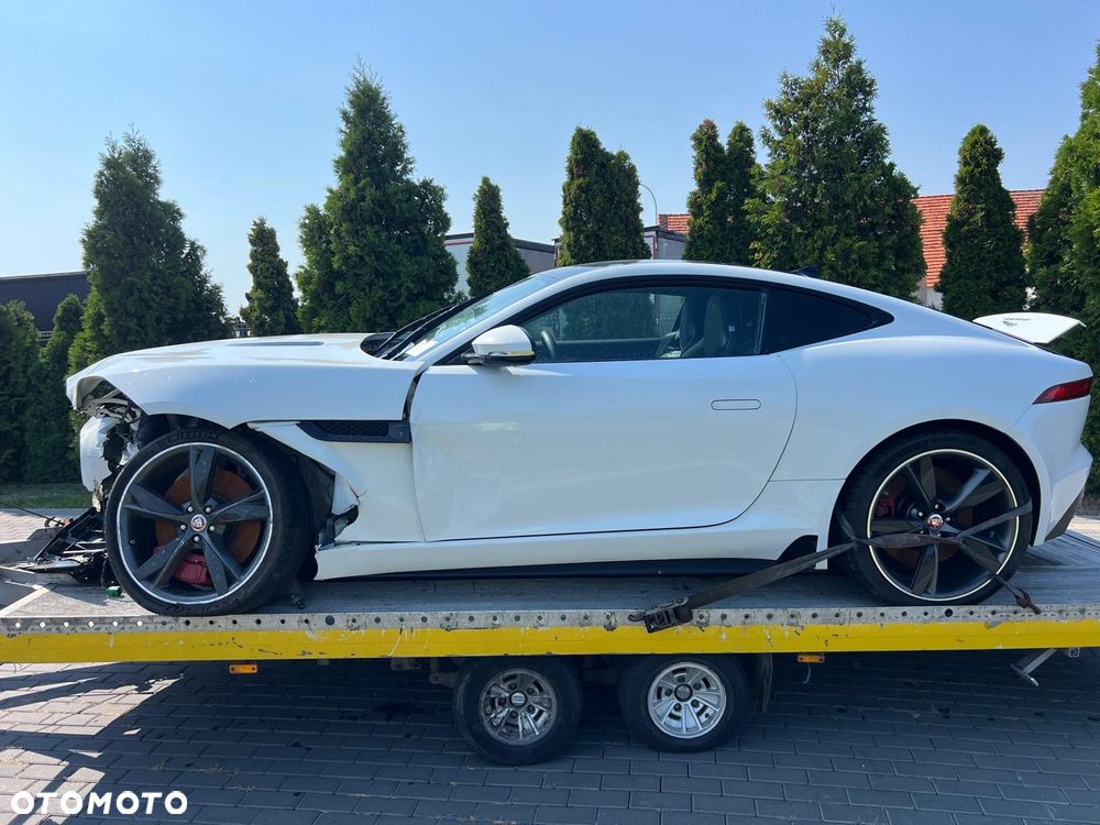 Jaguar F-Type - 7