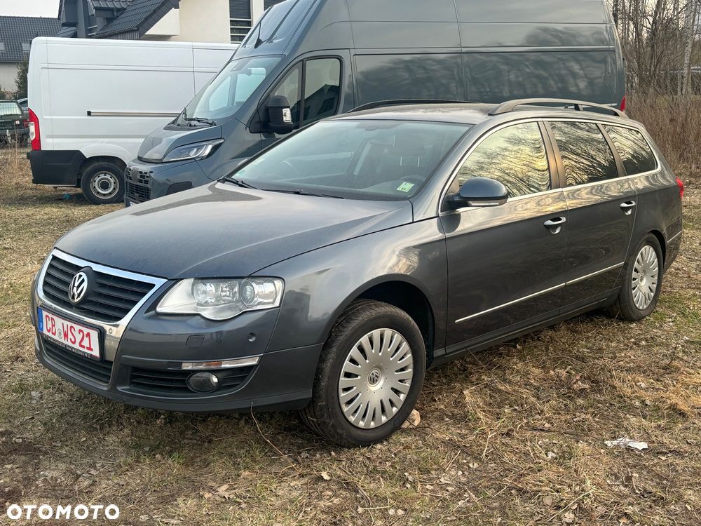 Volkswagen Passat 1.8 TSI Trendline - 1