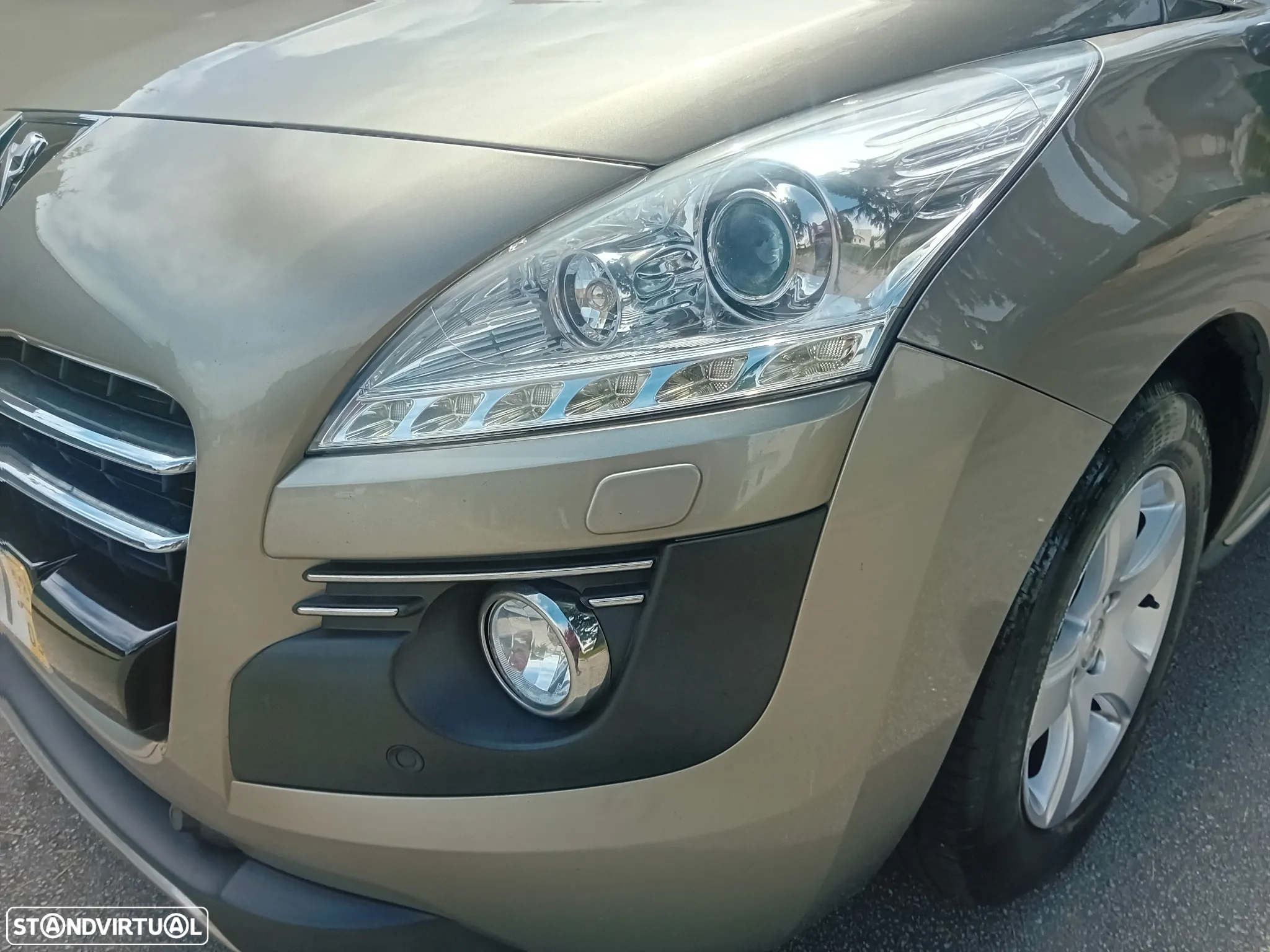 Peugeot 3008 2.0 HDi Hybrid4 102g - 3