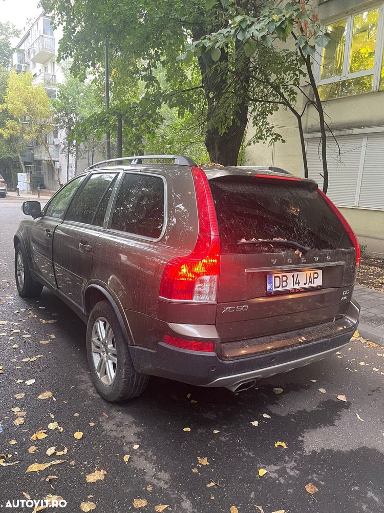 Volvo XC 90 - 5