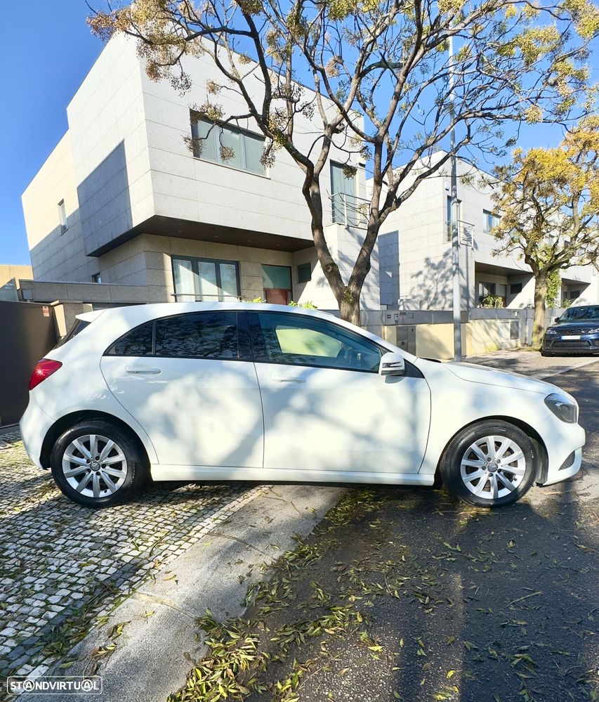 Mercedes-Benz A 200 CDI (BlueEFFICIENCY) 7G-DCT Style - 4