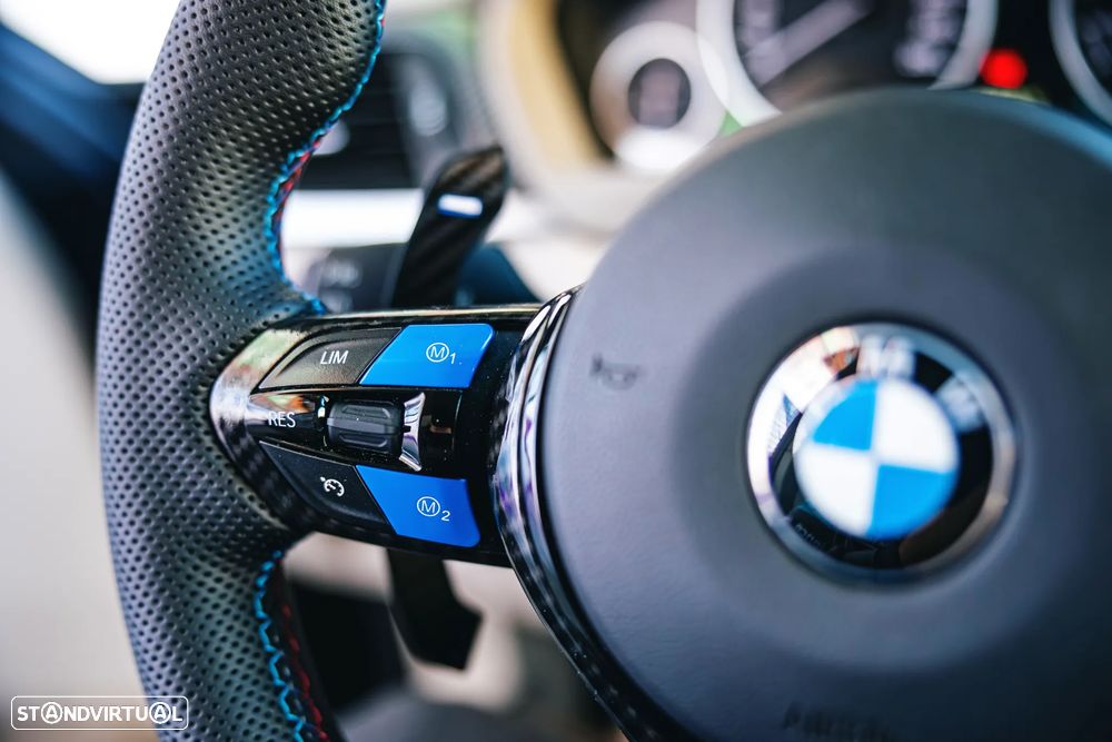 BMW 325 d Auto Pack M - 38