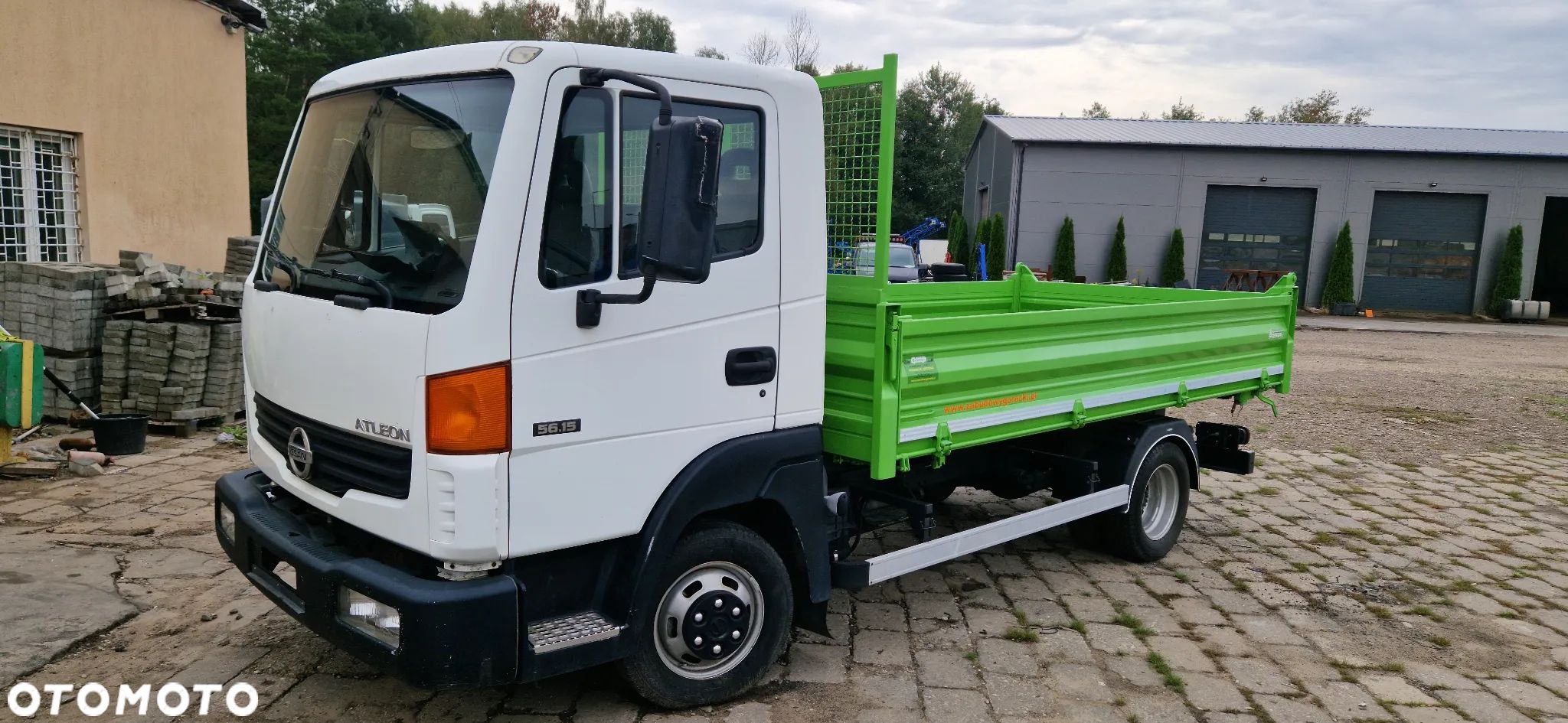 Nissan Atleon 56.15 35.15 kiper wywrotka - 1