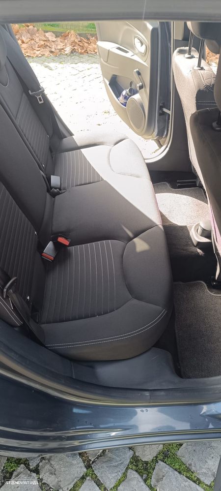 Renault Clio Sport Tourer 1.5 dCi Limited EDition - 16