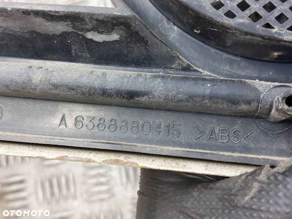 GRILL ATRAPA CHŁODNICY MERCEDES-BENZ VITO W638 6388880415 - 5