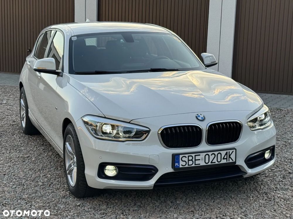 BMW Seria 1 118i Sport Line - 32