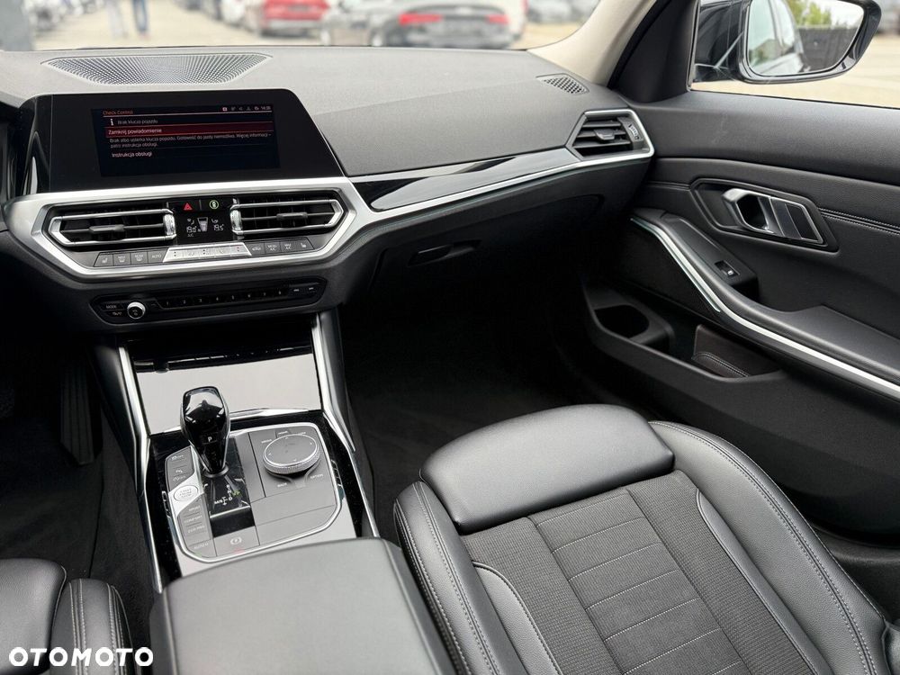 BMW Seria 3 - 15