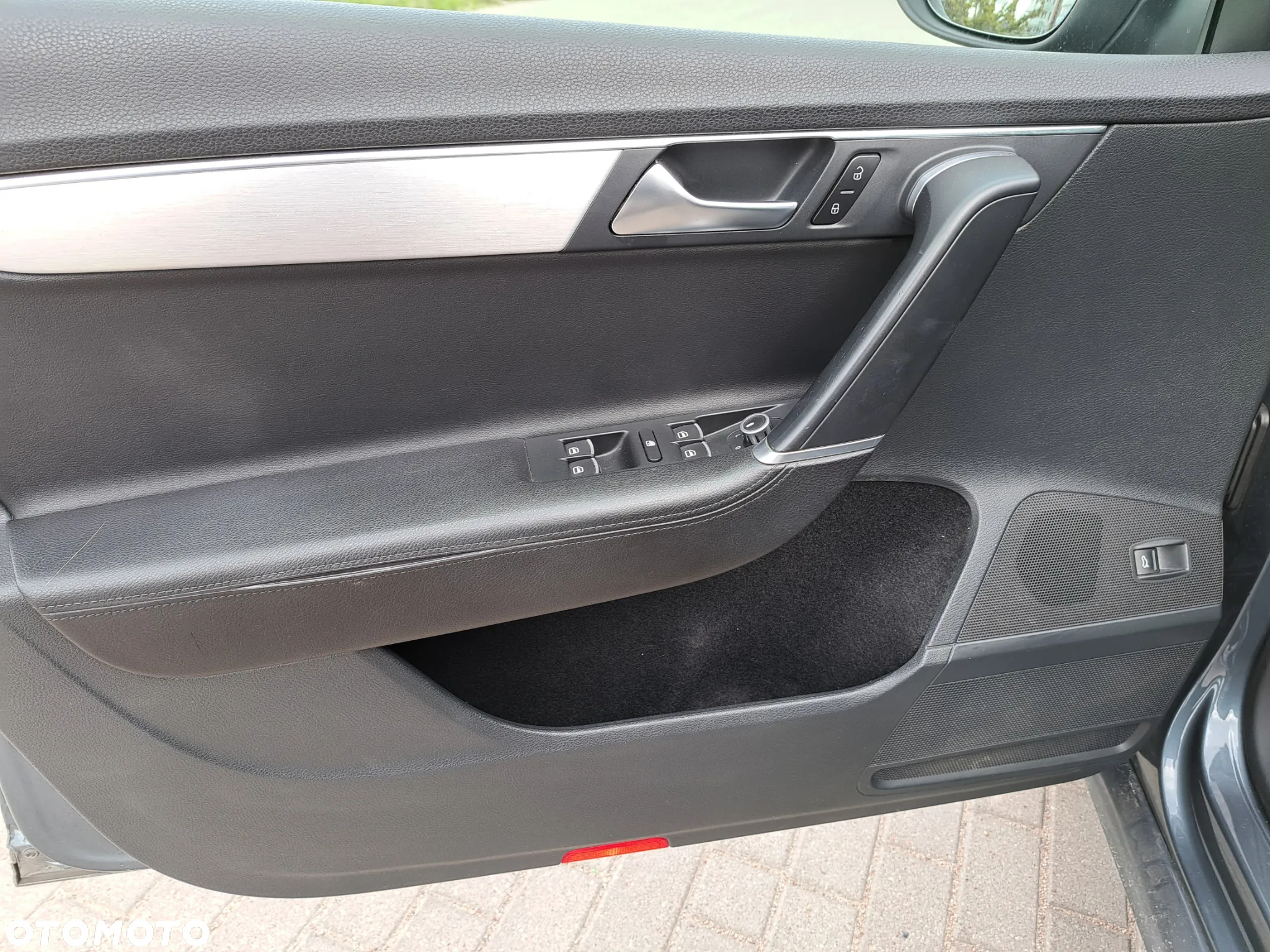 Volkswagen Passat - 35
