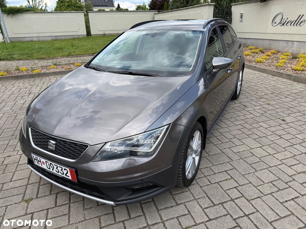 Seat Leon Sportstourer 1.6 TDI Start&Stop X-Perience - 2
