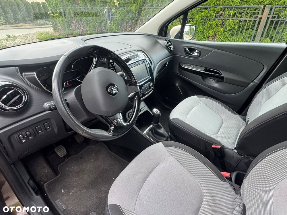 Renault Captur - 18