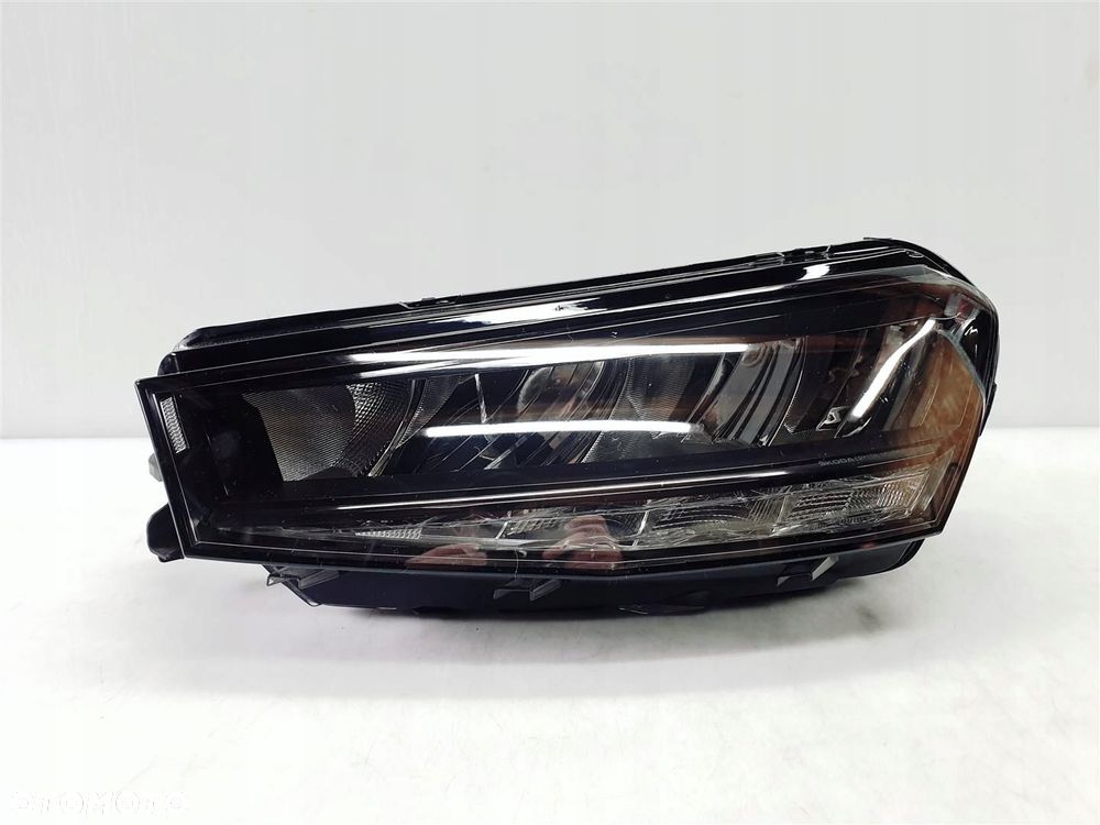 SKODA FABIA IV 6VB 21r LEWA LAMPA PRZÓD FULL LED ORY EU - 1