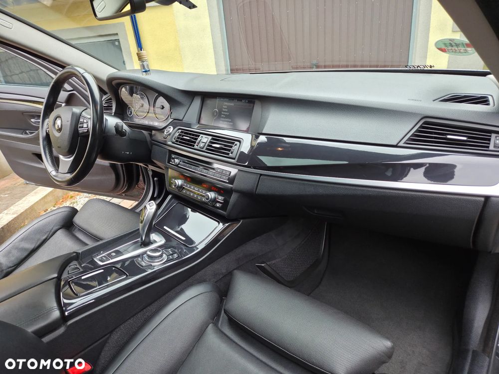 BMW Seria 5 535d - 12