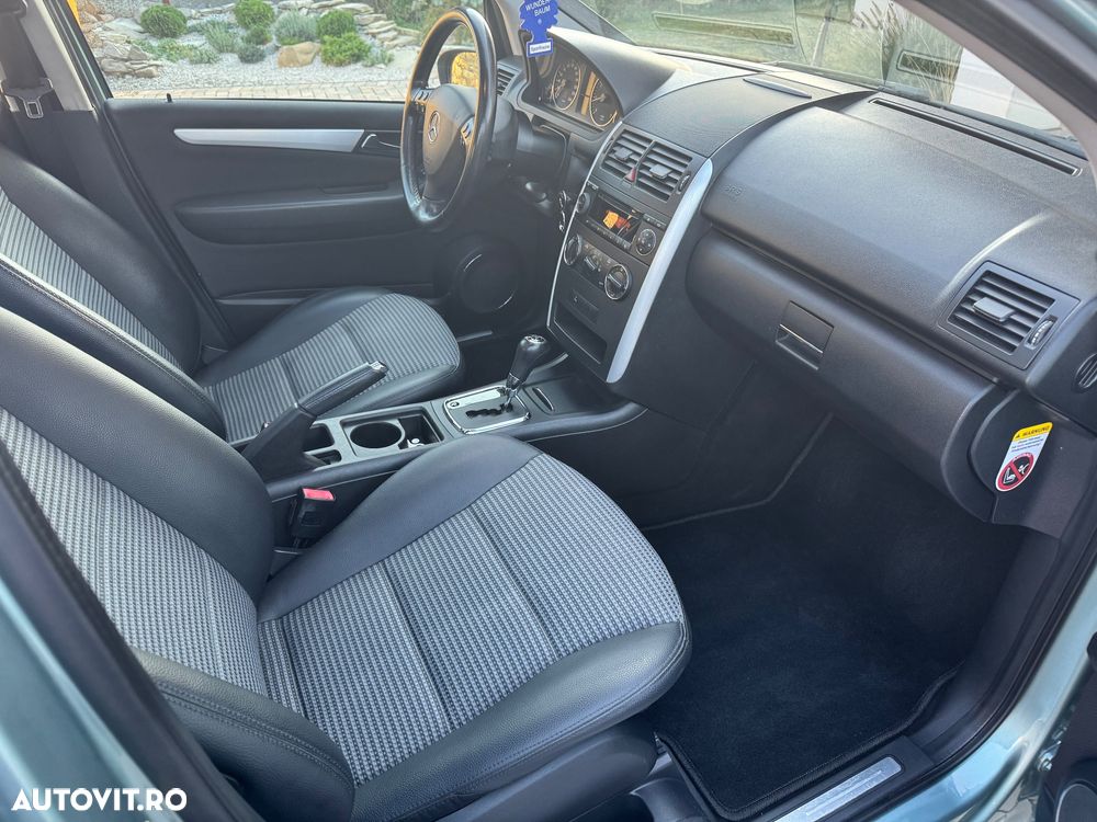 Mercedes-Benz A 150 Autotronic Avantgarde - 6