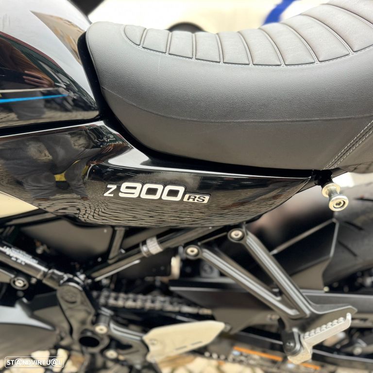 Kawasaki Z 900 RS - 3