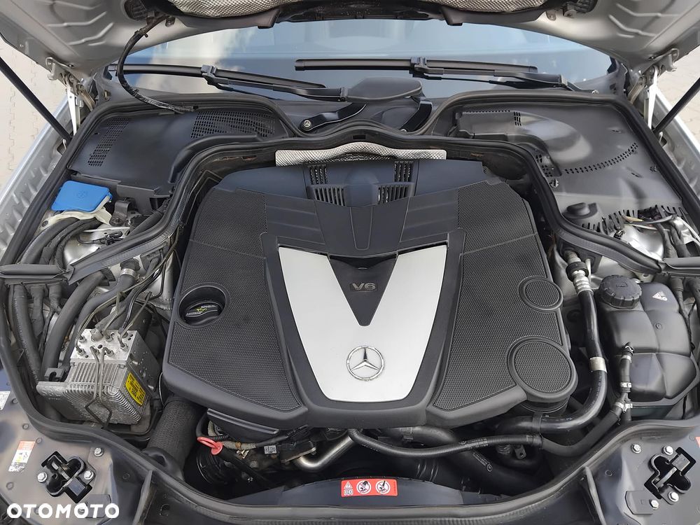 Mercedes-Benz Klasa E 320 CDI 4-Matic Avantgarde - 17