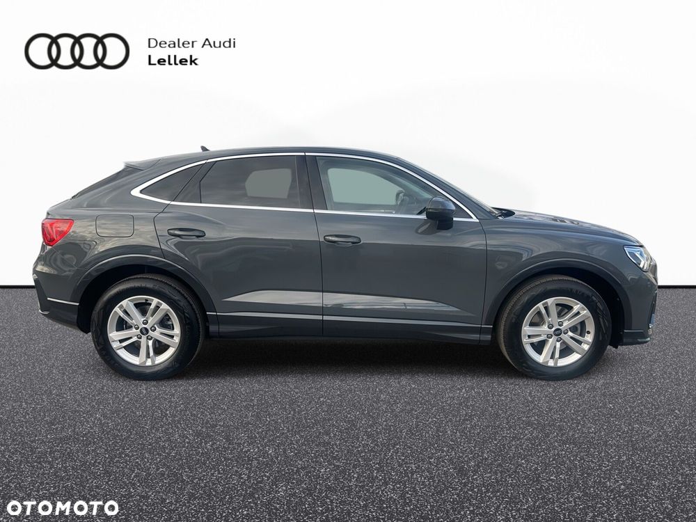 Audi Q3 Sportback - 4